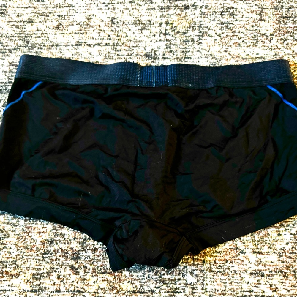 2(X)IST Trunks - Picture 2 of 2